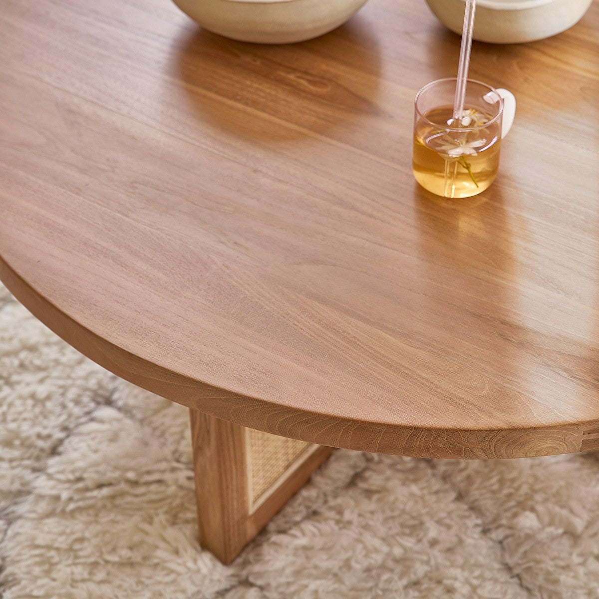 Table Basse Ronde Japandi en Teck