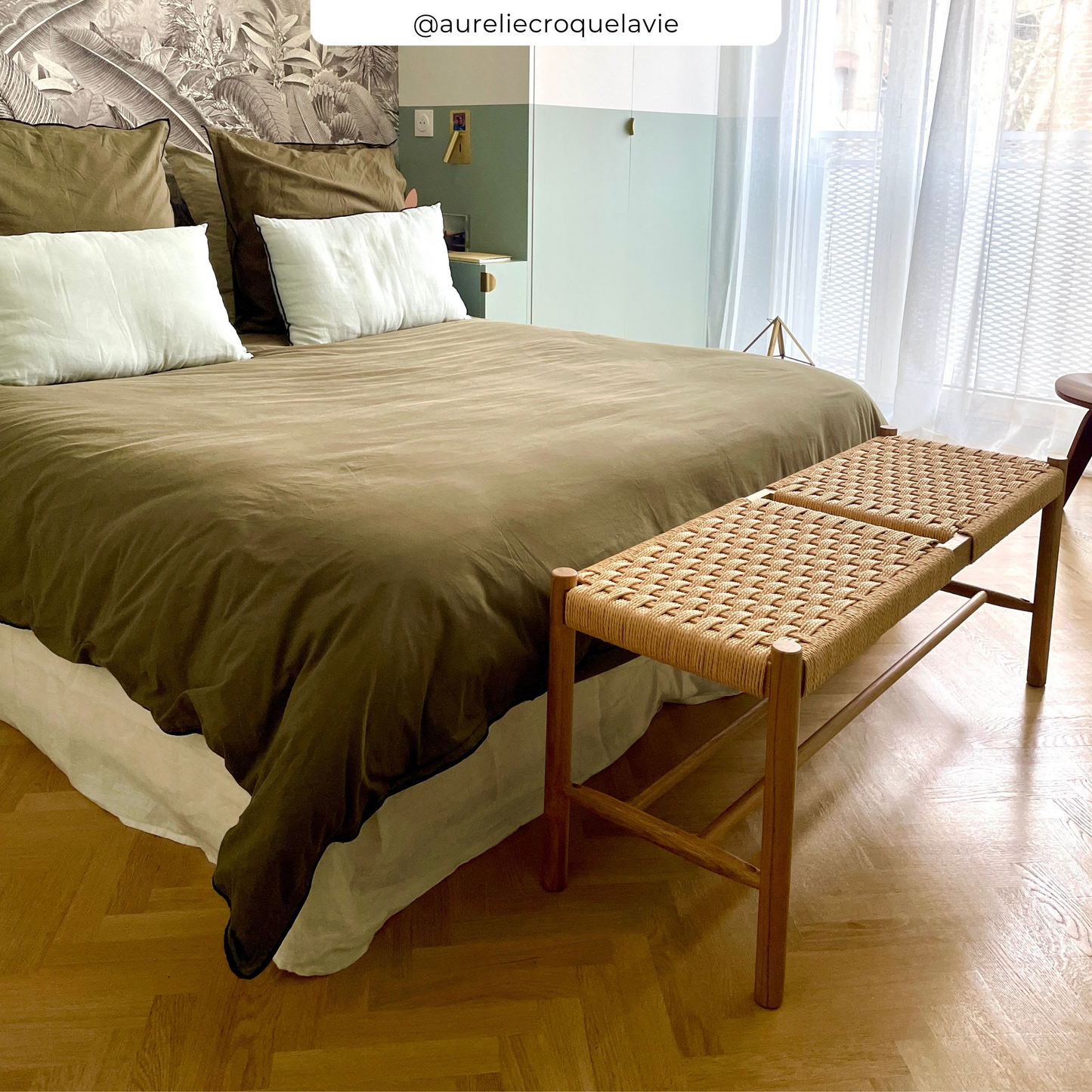 Banc 2 places en bois de chêne massif avec tressage Japandi – Kepler