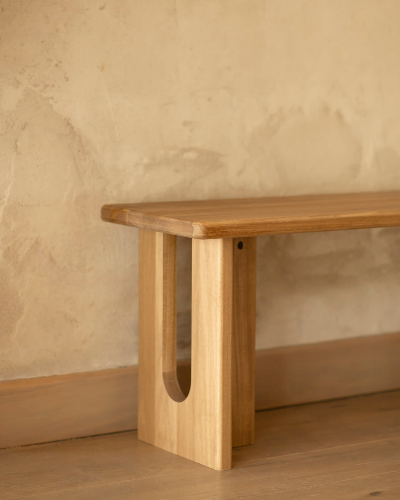 Banc en bois massif Japandi 120x33cm – Lua
