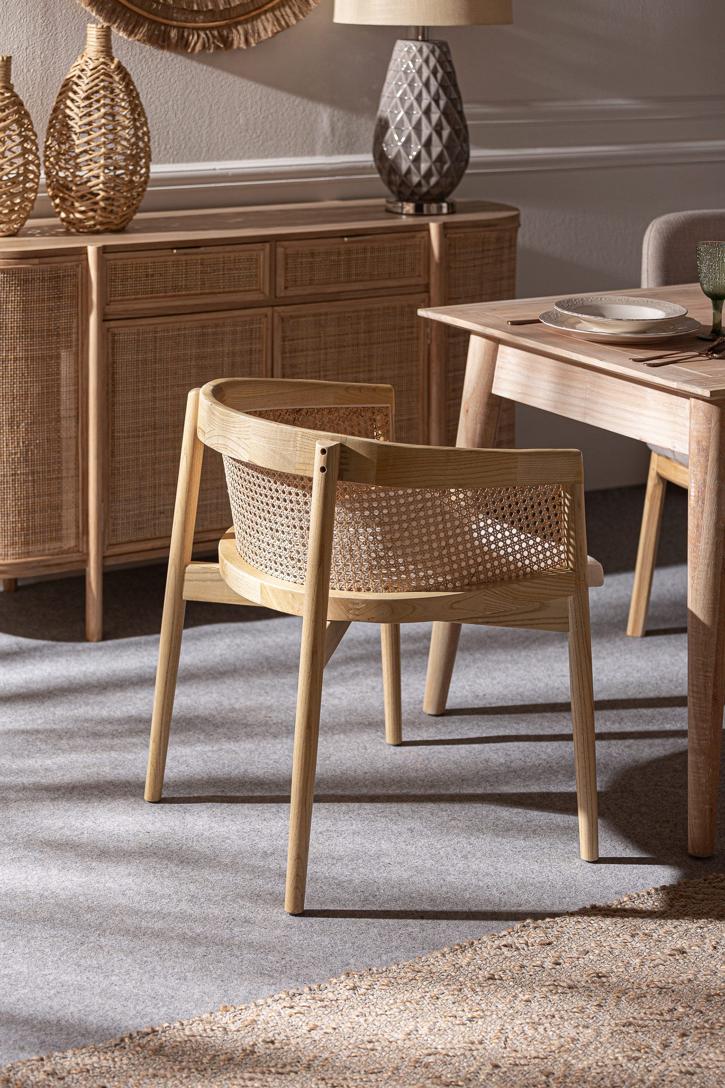 Chaise en bois d'orme marron Japandi 62x55x70 cm – Nom du Produit