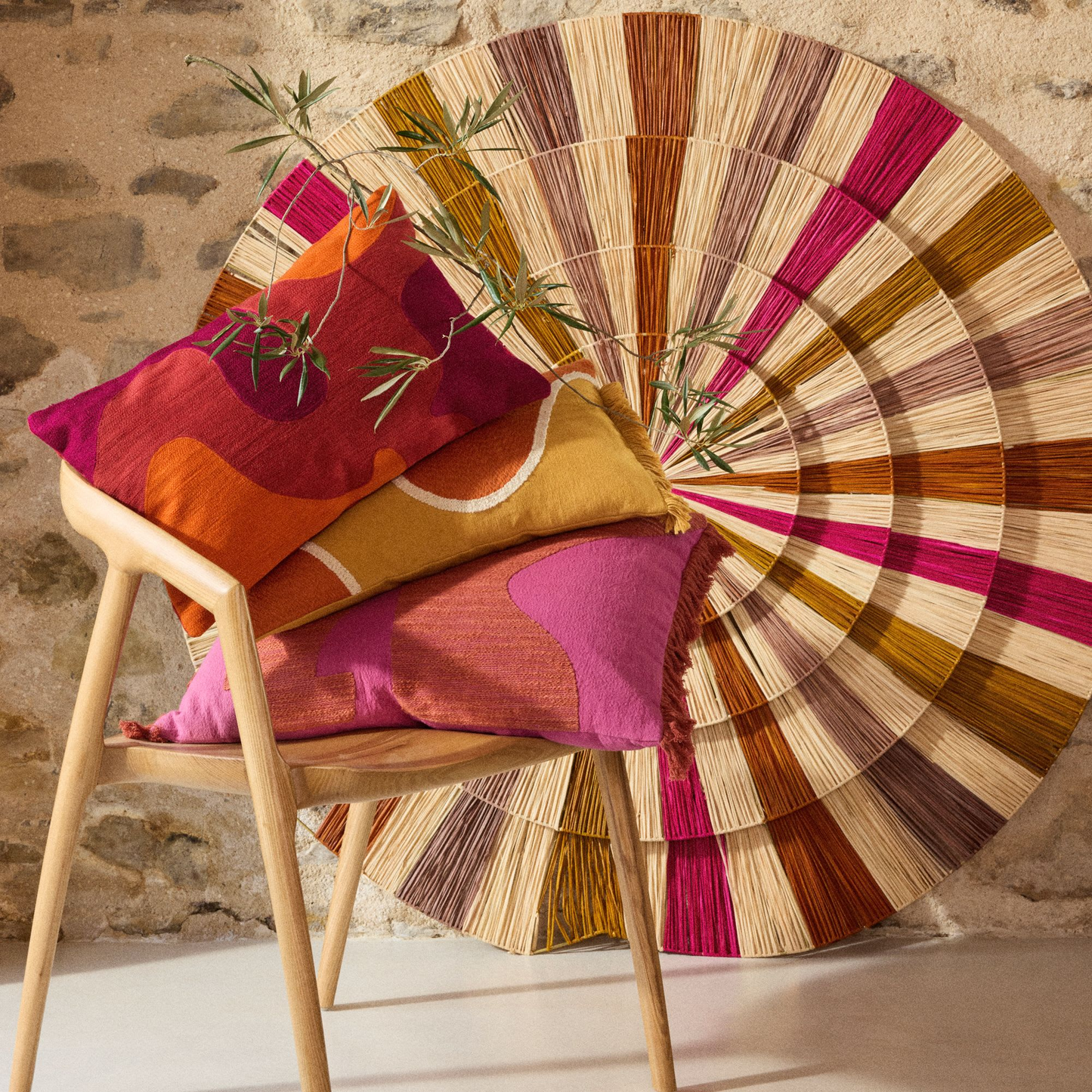 Chaise Japandi en bois de frêne et hêtre clairs – Mangrove