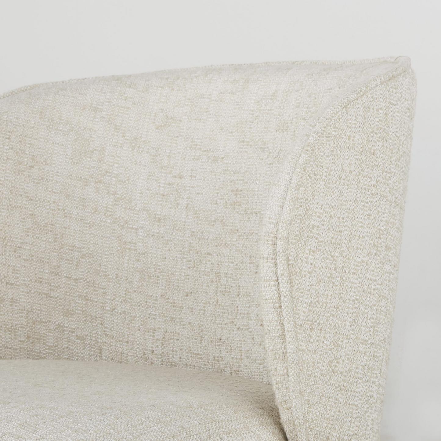 Chaise Japandi en polyester recyclé et lin beige pieds en acier - Kate