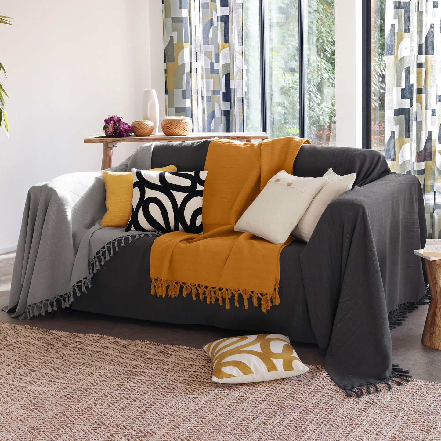 Coussin Japandi coton motif abstrait noir – Spiro