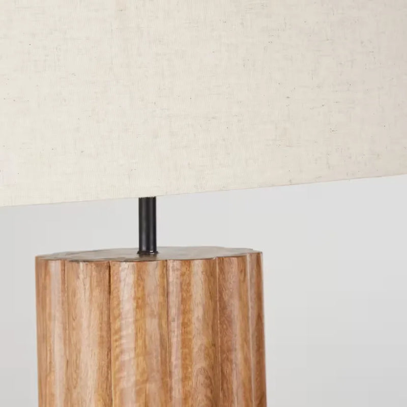 Lampadaire Japandi Manguier Sculpté Bois & Abat-jour Coton/Lin H151 – Albertine