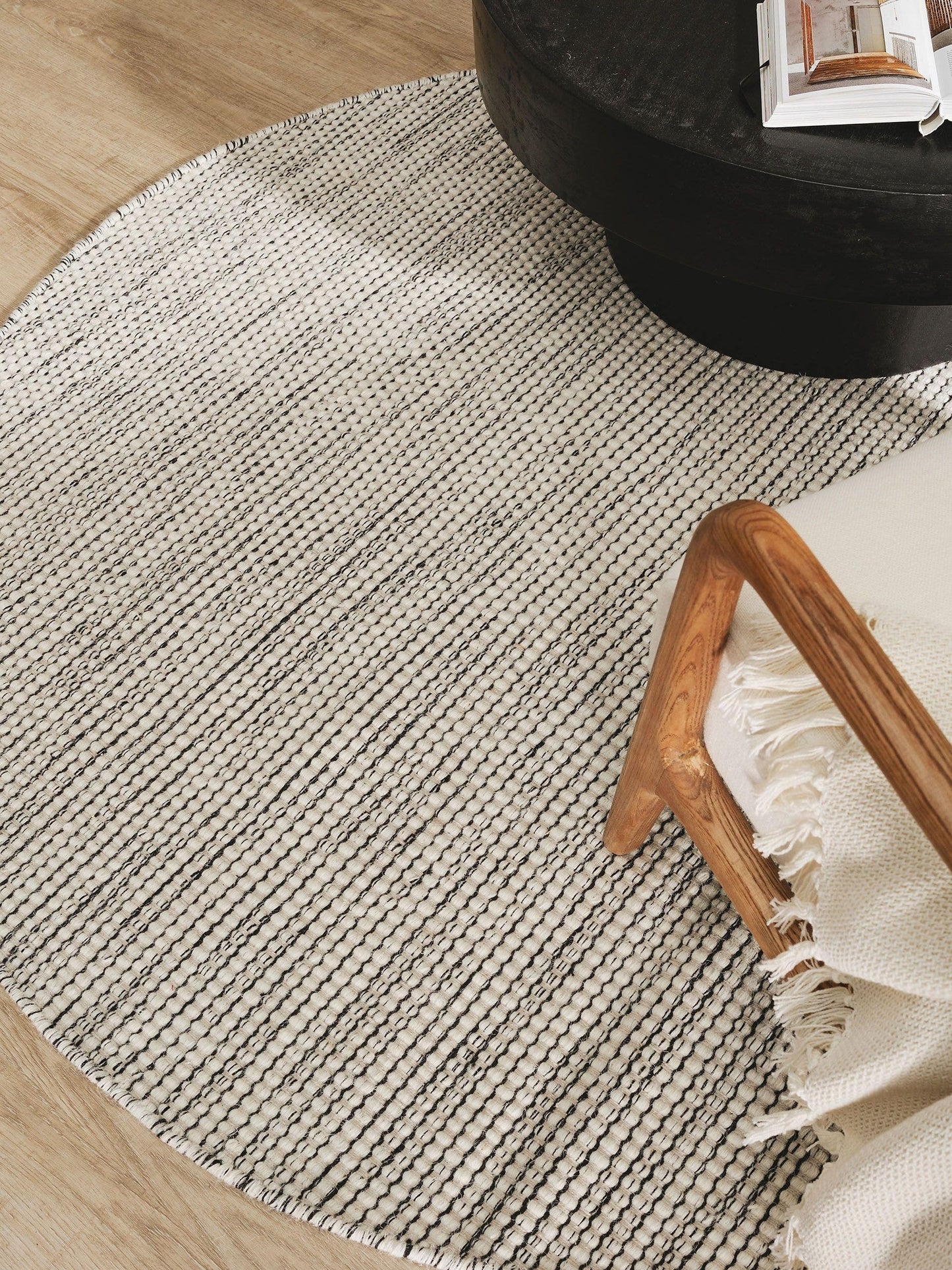 Tapis Japandi Rond Laine Beige Noir – Rocco