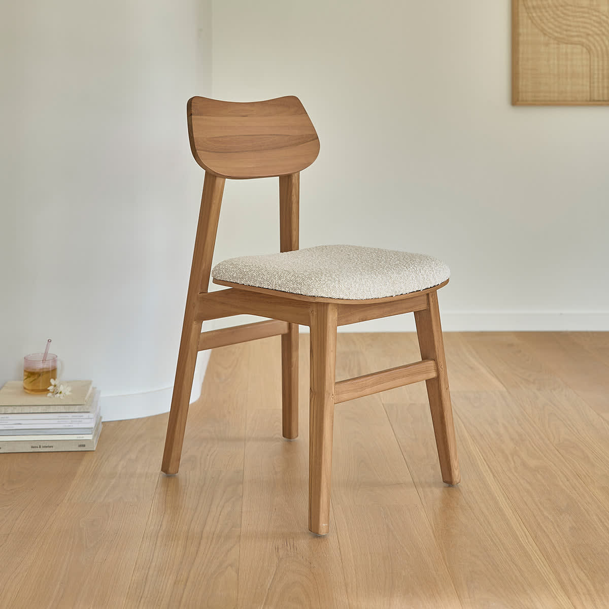 Chaise en teck massif Japandi assise bouclette – Adele