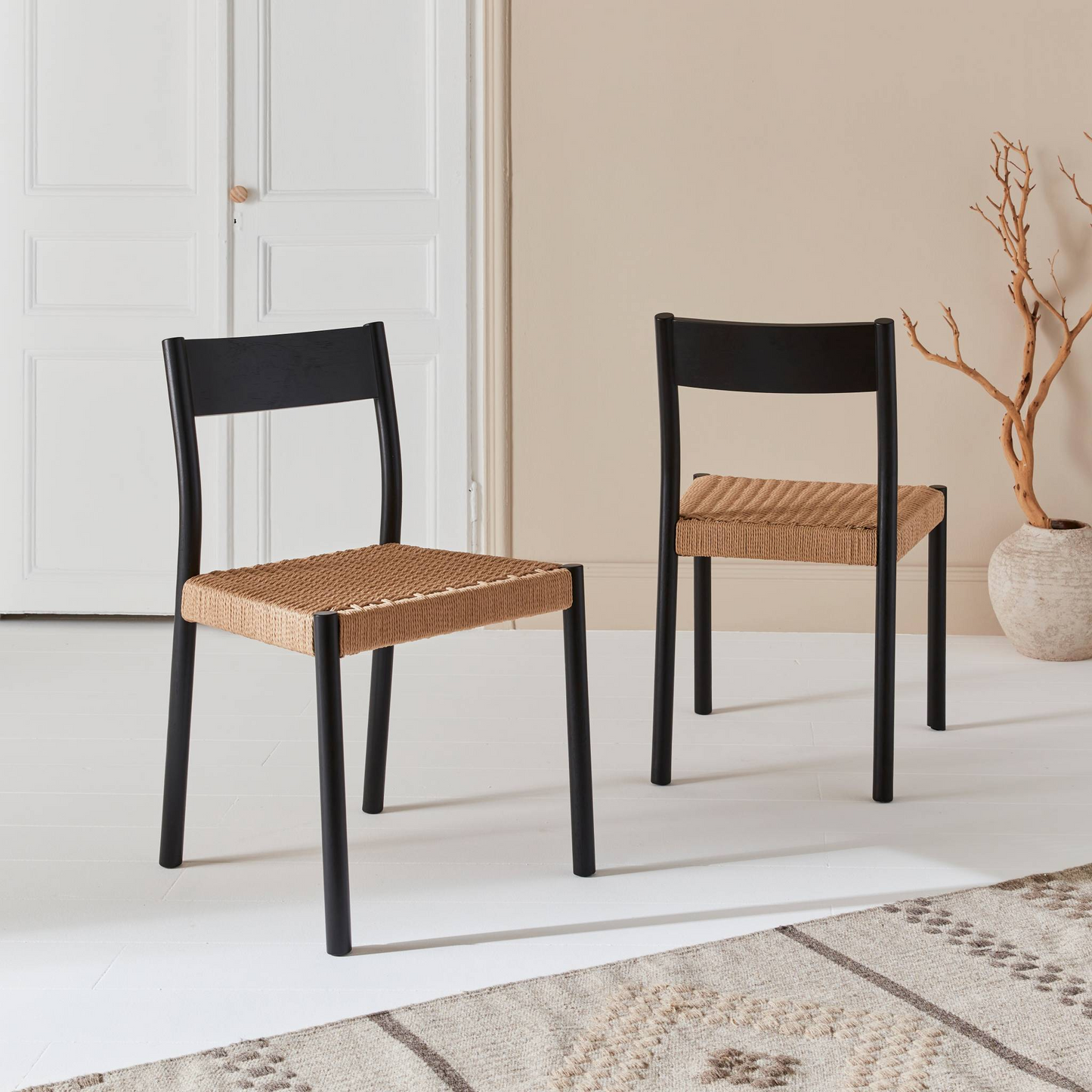 Lot de 2 chaises Japandi naturelles en bois et cordage – Ella