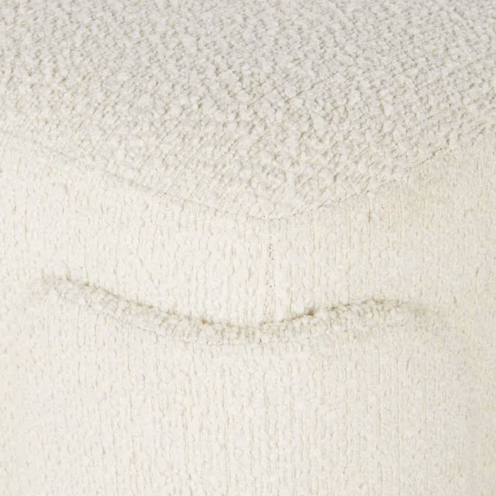 Pouf Japandi en bois de peuplier et tissu écru effet laine bouclée