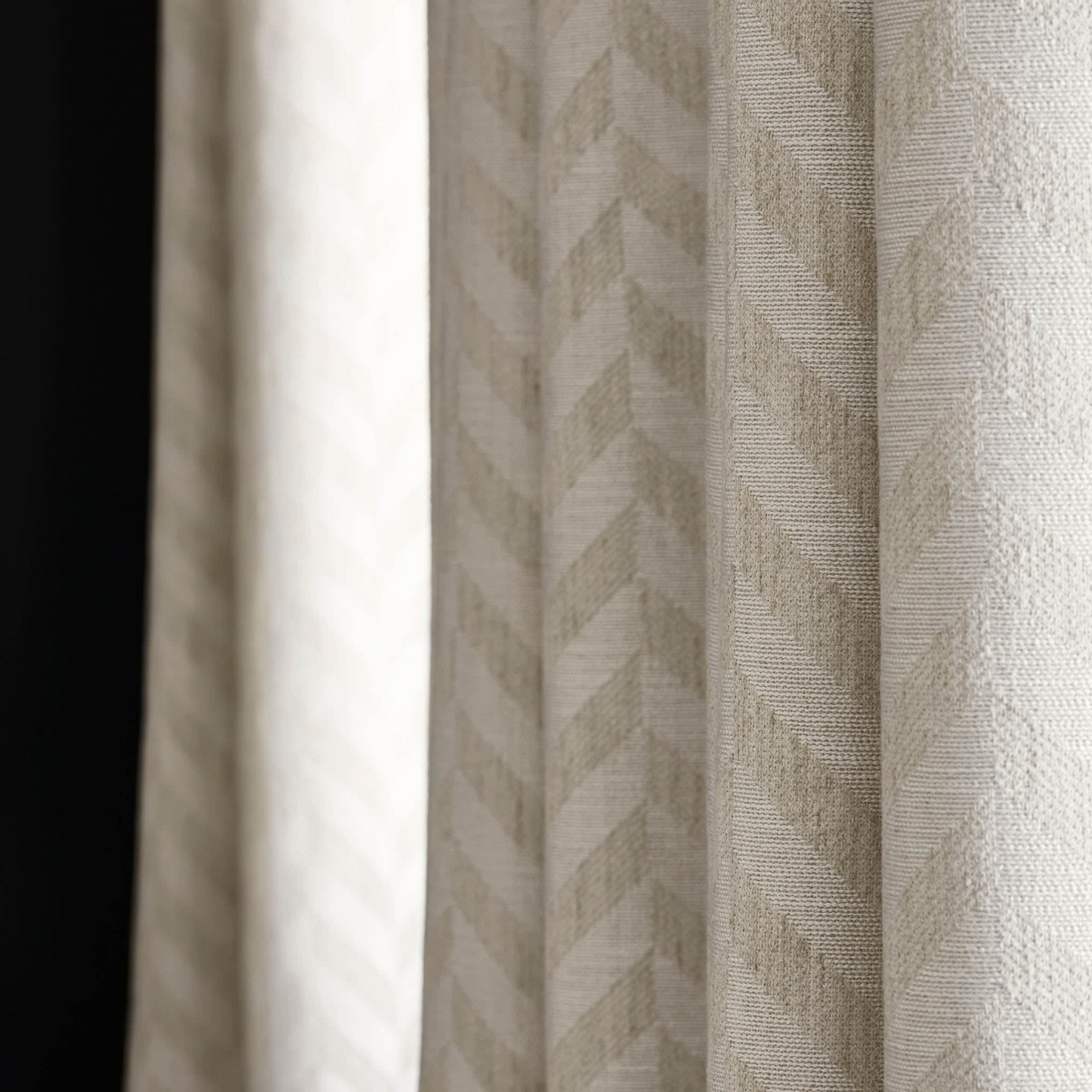 Rideau Japandi motif chevrons écru en jacquard tissé – Tobias