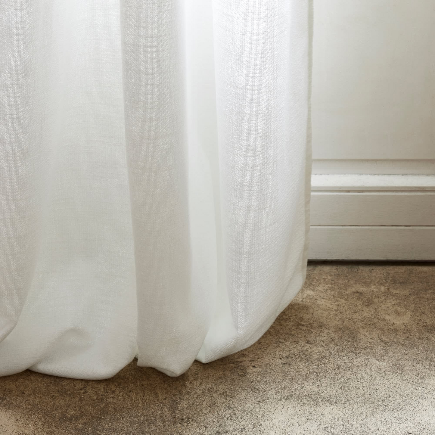 Rideau Blanc en Toile Japandi sans Artifices – Janina