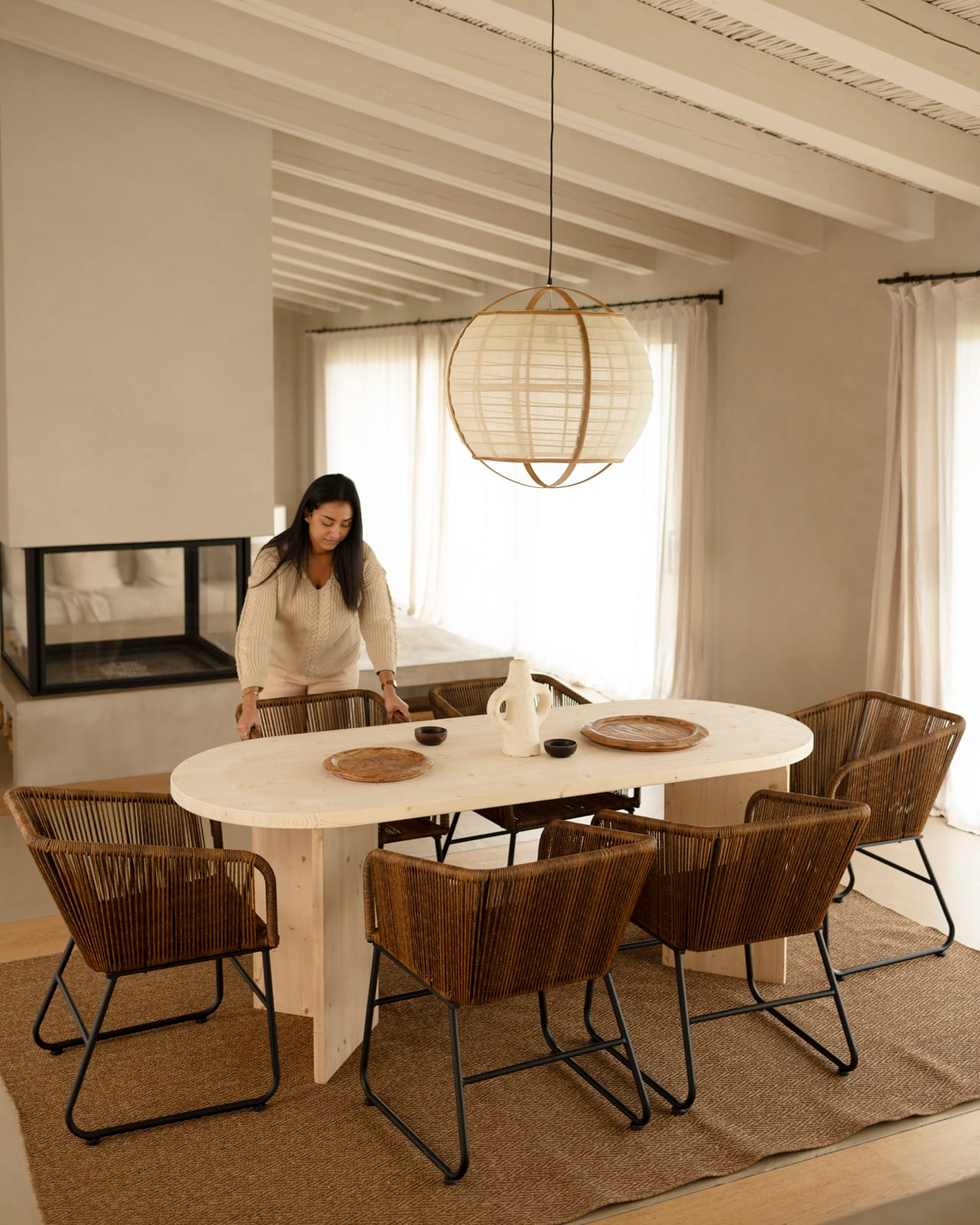 Table à Manger Japandi en Bois de Sapin Marron 200x75cm – Osaka