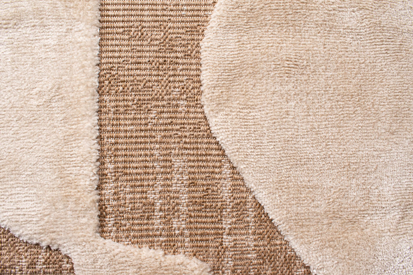Tapis Japandi aspect jute graphique en relief blanc 160x230 cm – Palma
