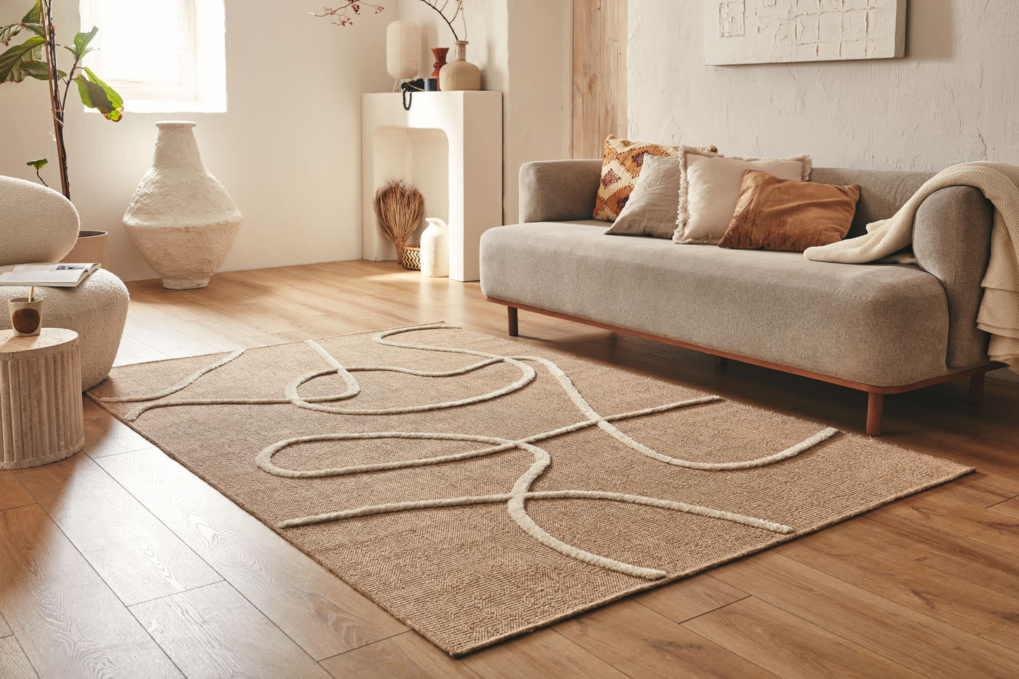 Tapis aspect jute Japandi à motif ligne en relief blanc 120x170 cm – Palma
