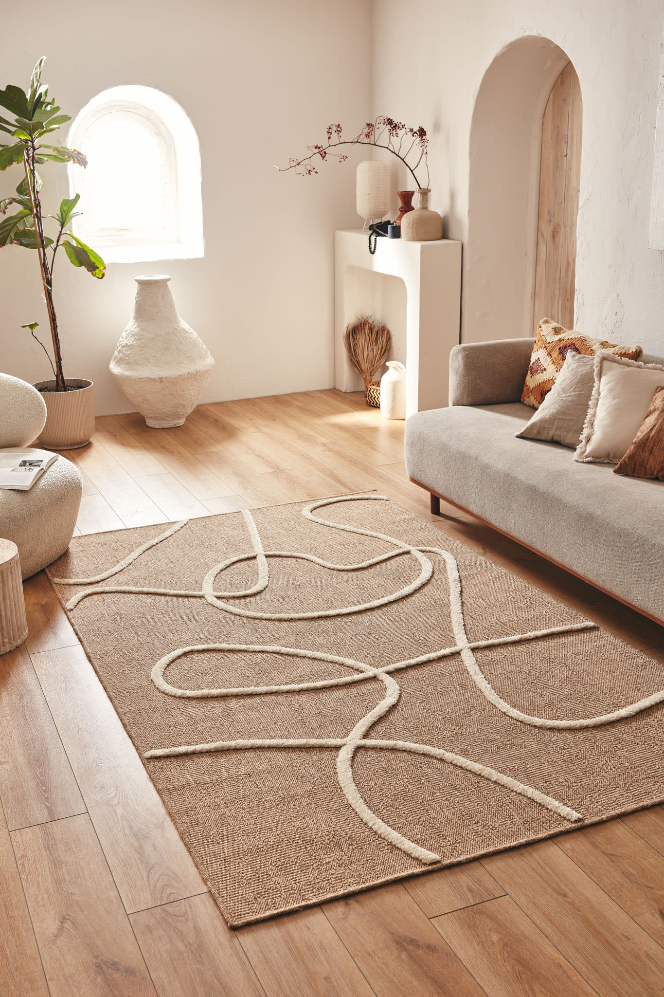 Tapis aspect jute Japandi à motif ligne en relief blanc 120x170 cm – Palma