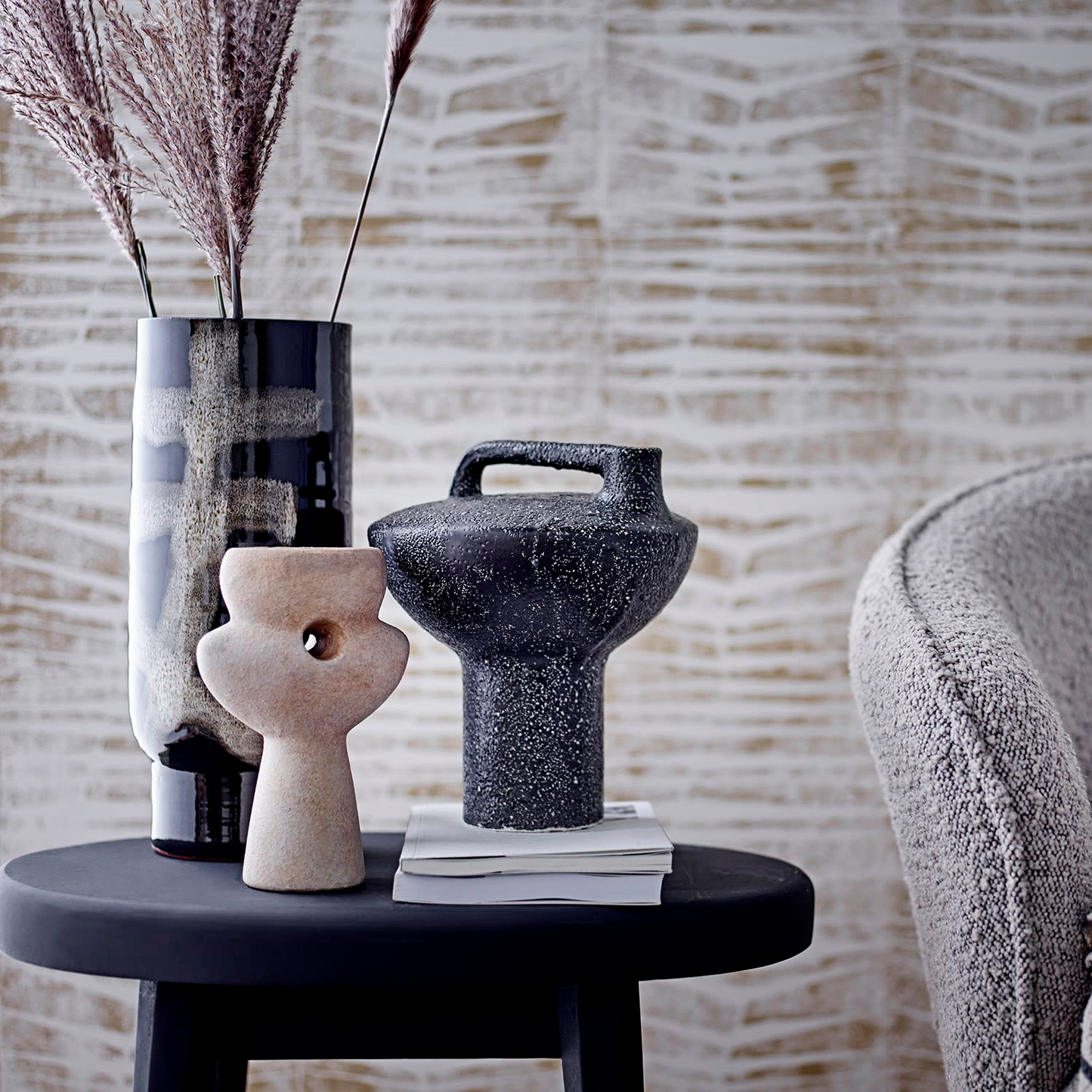 Vase en Terre Cuite Noir Japandi H28.50cm – Vefa