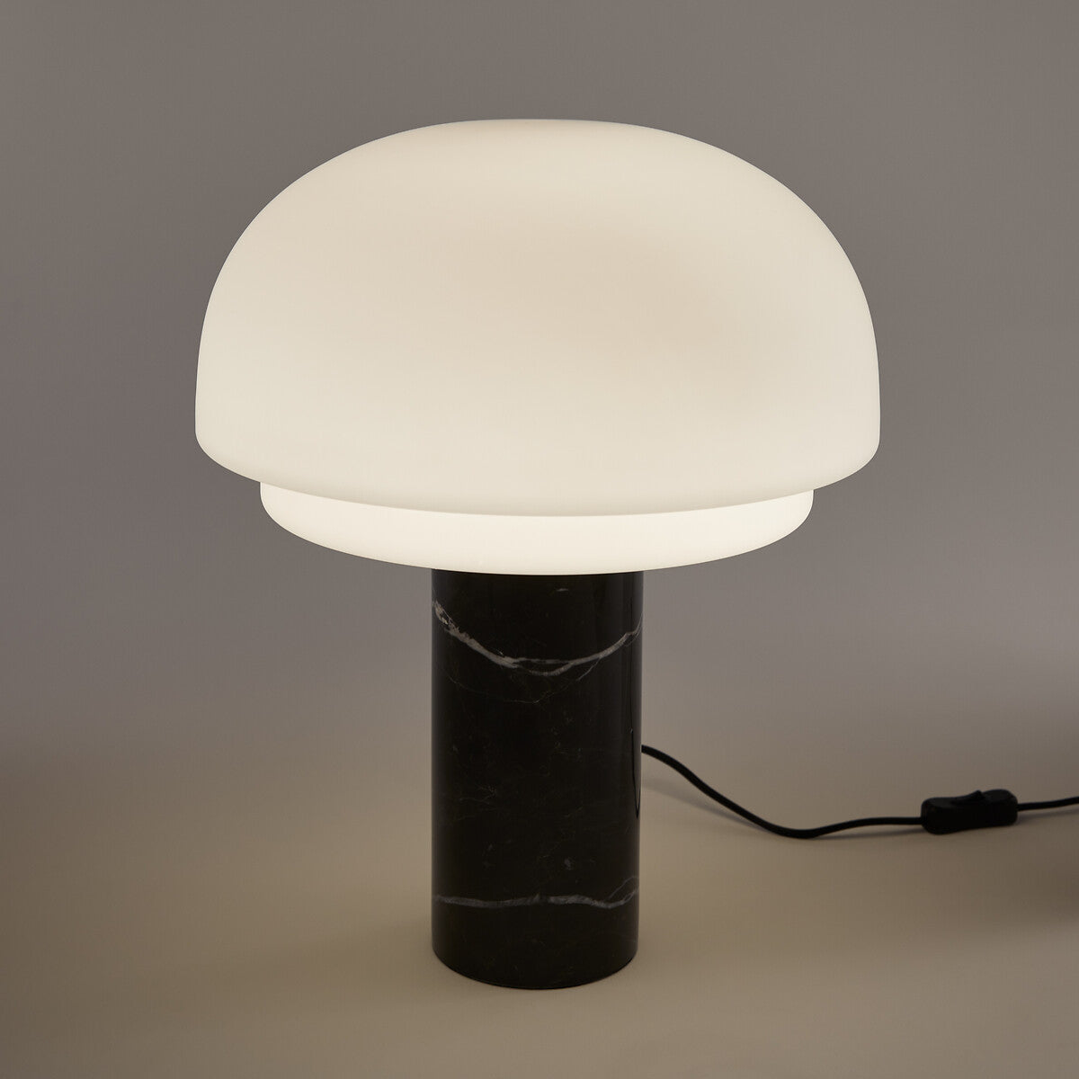 Lampe de Table Japandi en Opaline et Marbre