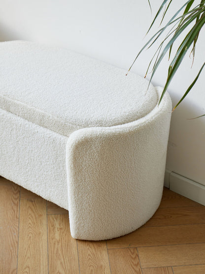 Banc Japandi avec rangement en bouclette blanche