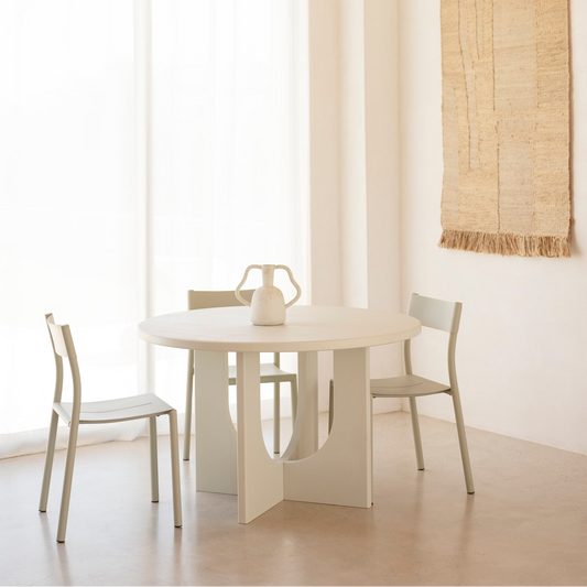 Table à Manger Ronde Japandi en Microciment 120x75cm – Lua